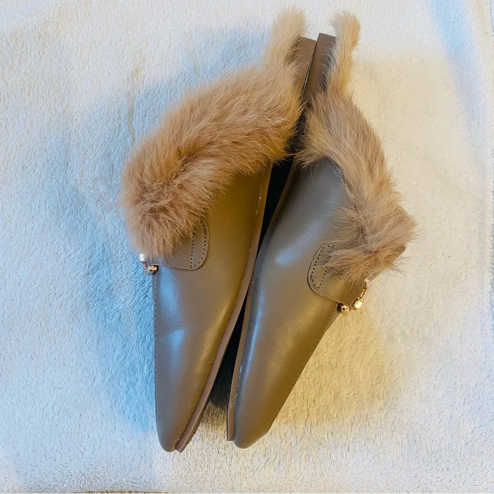 Tan rabbit fur loafer mules rose gold buckle vegan leather rubber soles Sz 37